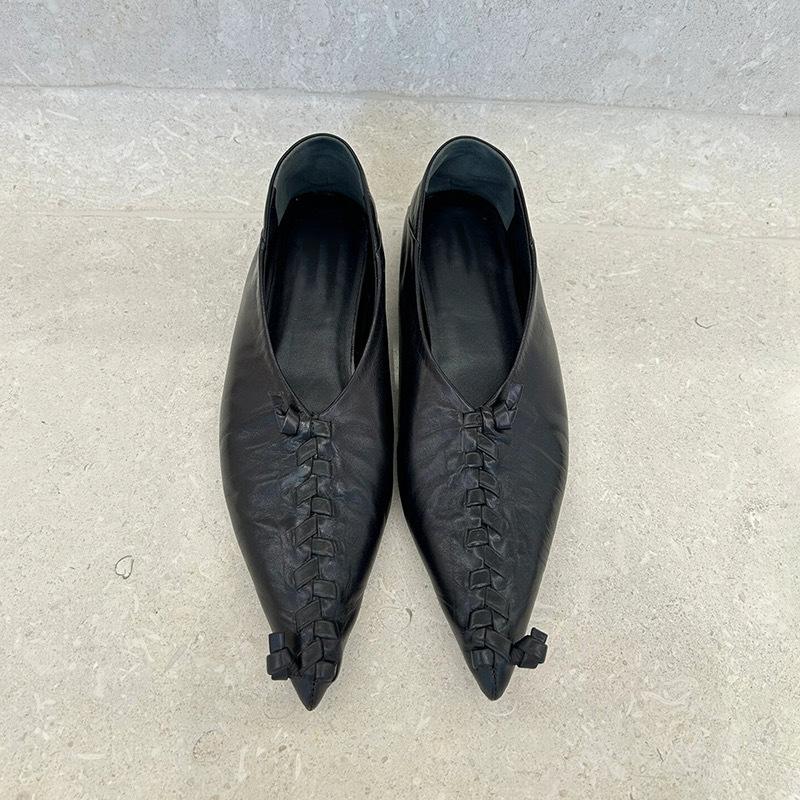 Fashion Shoes Women 2025 New Pointed Toe Designer Woven Leather Mary Jane Flat Single Shoes Simple Elegance Slip-on Fashion Loafers