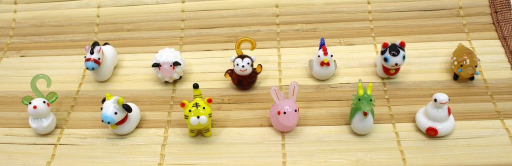 Cute Handmade Glass Zodiac Lucky Sheep CKK287