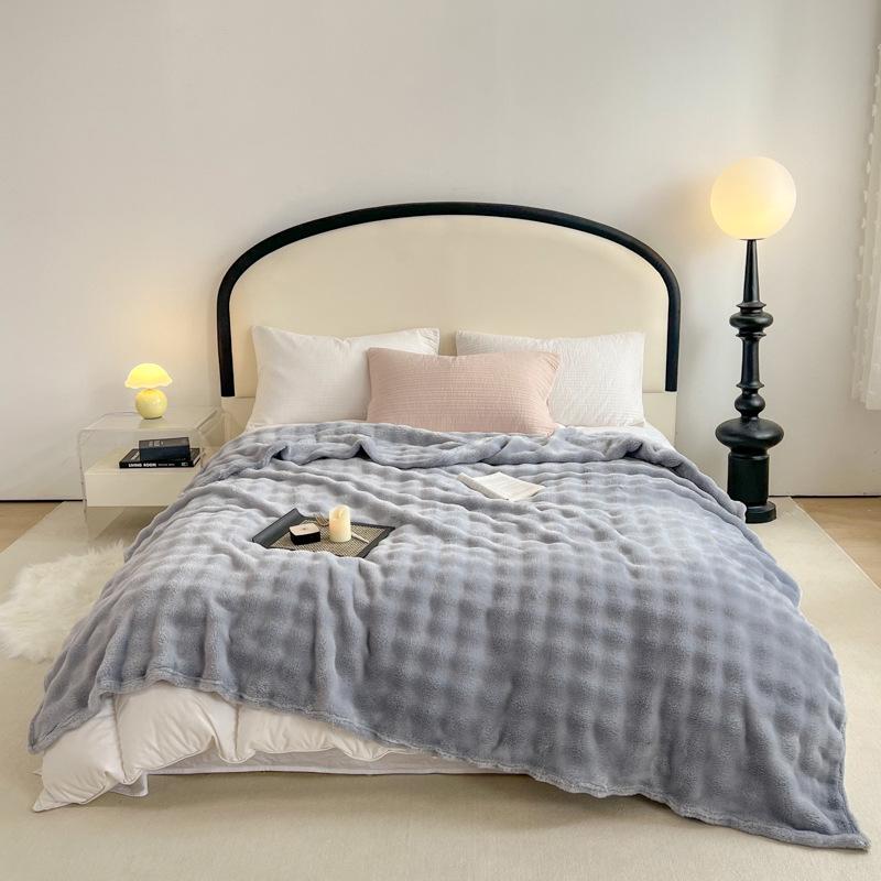 Luxurious Heavyweight Rabbit Fur Plush Blanket - Coral Fleece for Bed, Sofa, or Nap; Perfect for Winter.