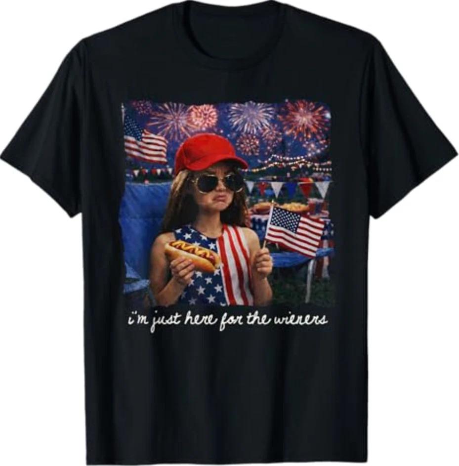 Just Here for The Wieners Funny 4th of July Girl Face Meme T-Shirt 2XL