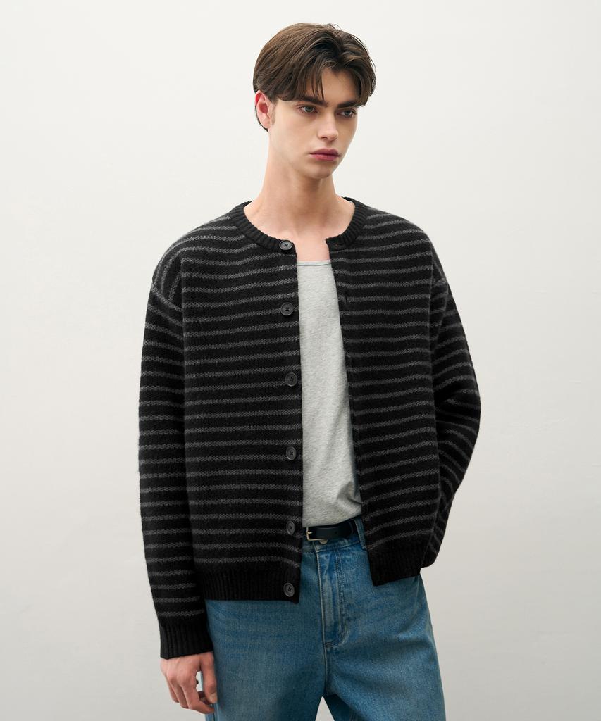Draw Fit Striped Hairy Crop Round Cardigan [Black]