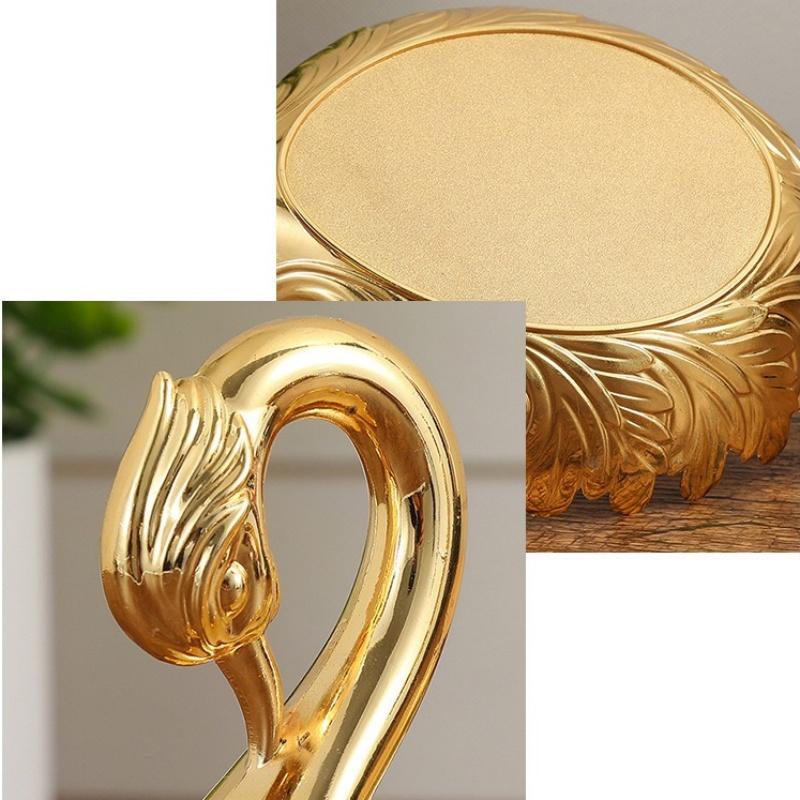 European Fruit Plate, Alloy Peacock Plate, Gold Snack Plate, Candy Plate Decoration Home Tabletop Living Room Decoration, 18cm