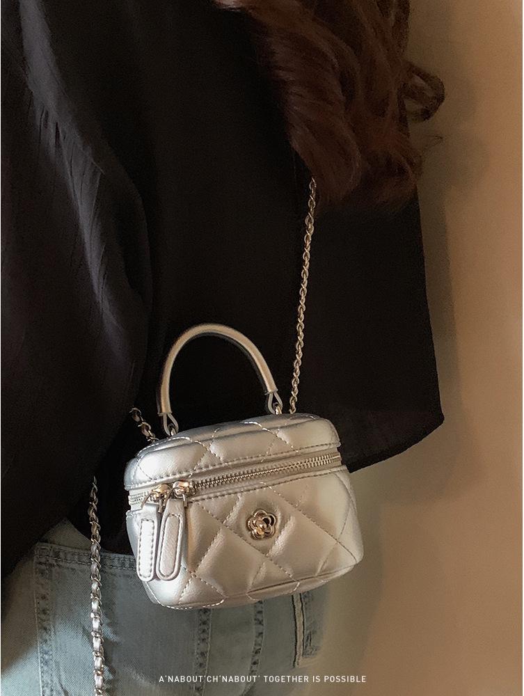 2024 Nanfeng Galaxy Camellia Chain Crossbody Handbag