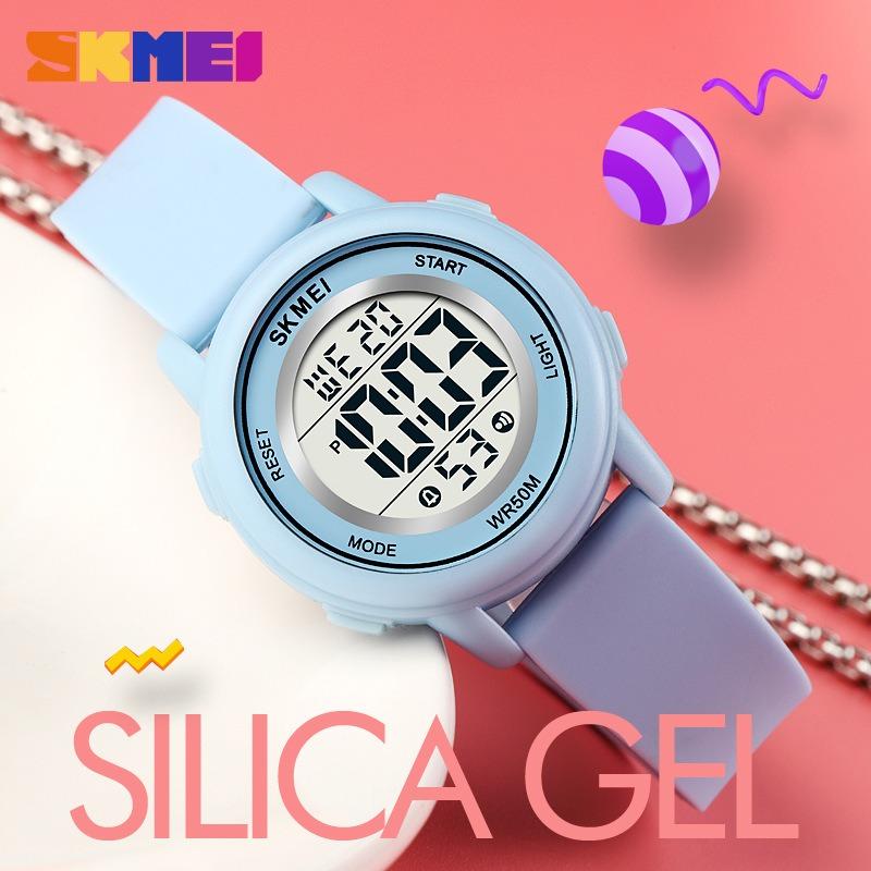 Children's Electronic Watch Children's Multi-colored Lights Fashion Electronic Watch Small Electronic Watch Beauty Area
