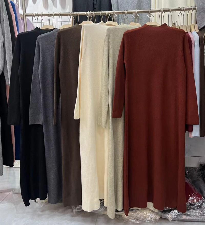 

Платье трикотажное средней длины с длинным рукавом, свободное и простое, с полувысоким воротником, новое осенне-зимнее, женская юбка для ношения под низ average size красный