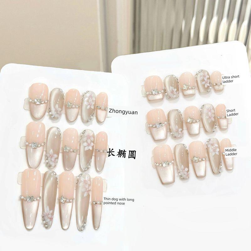 Handmade Wearable Nails with a High-End Feel, Cat-Eye Nail Art, Versatile and Luxurious, Travel-Friendly, Brightening Effect, Handmade Nail Art