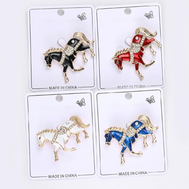 Sturdy Alloy Horse Pin Versatile Accessory for Scarf or Bag Embellishment