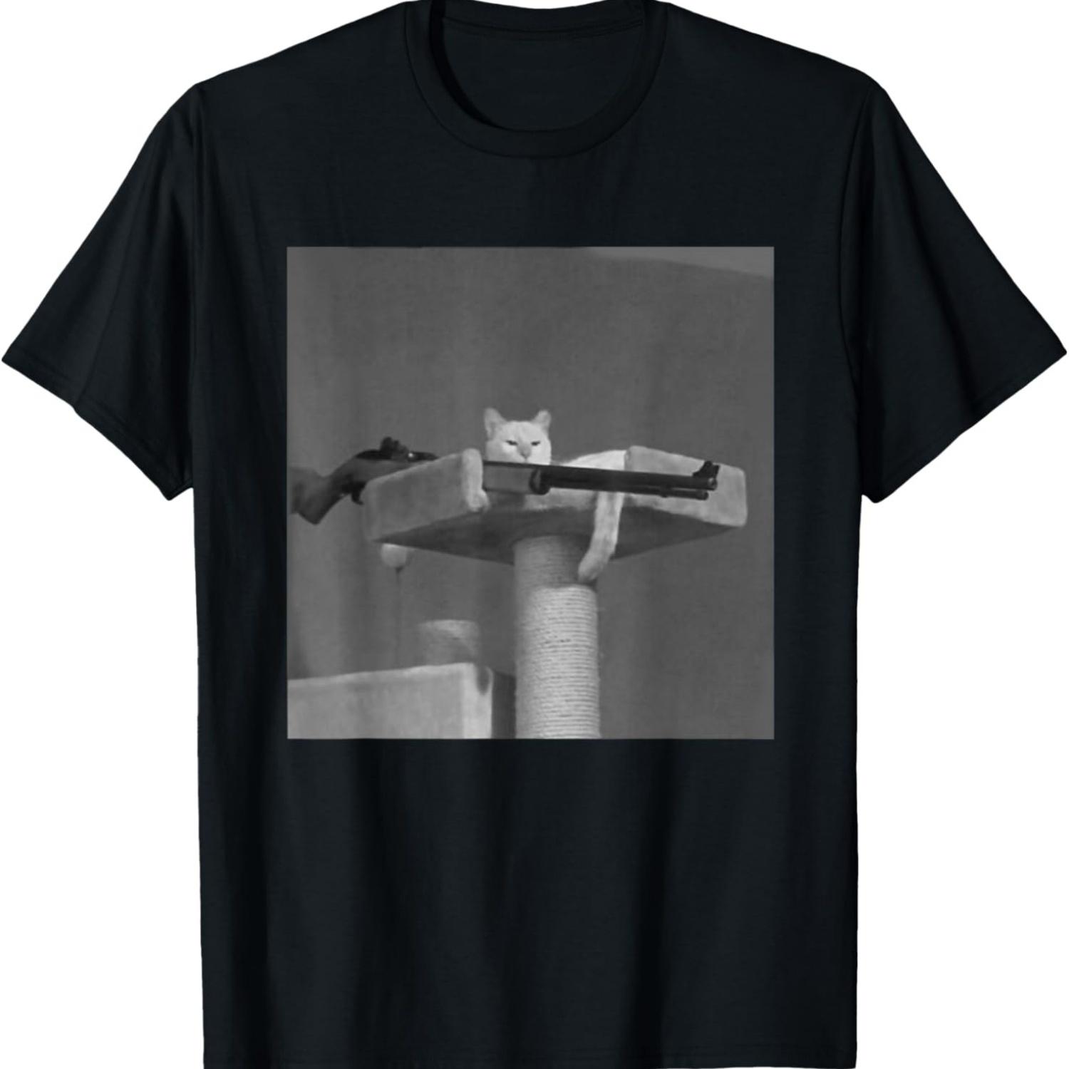 Funny Cat Meme With Gun Ain t No Fun The Cats Got The Gun T-Shirt S чёрный
