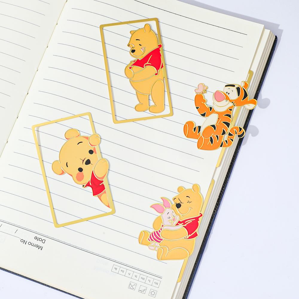 MINISO Niedliche Cartoon-Charaktere Metall-Lesezeichen Entzückendes Tiger- und Ferkel-Design Ideales Geschenk für Buchliebhaber