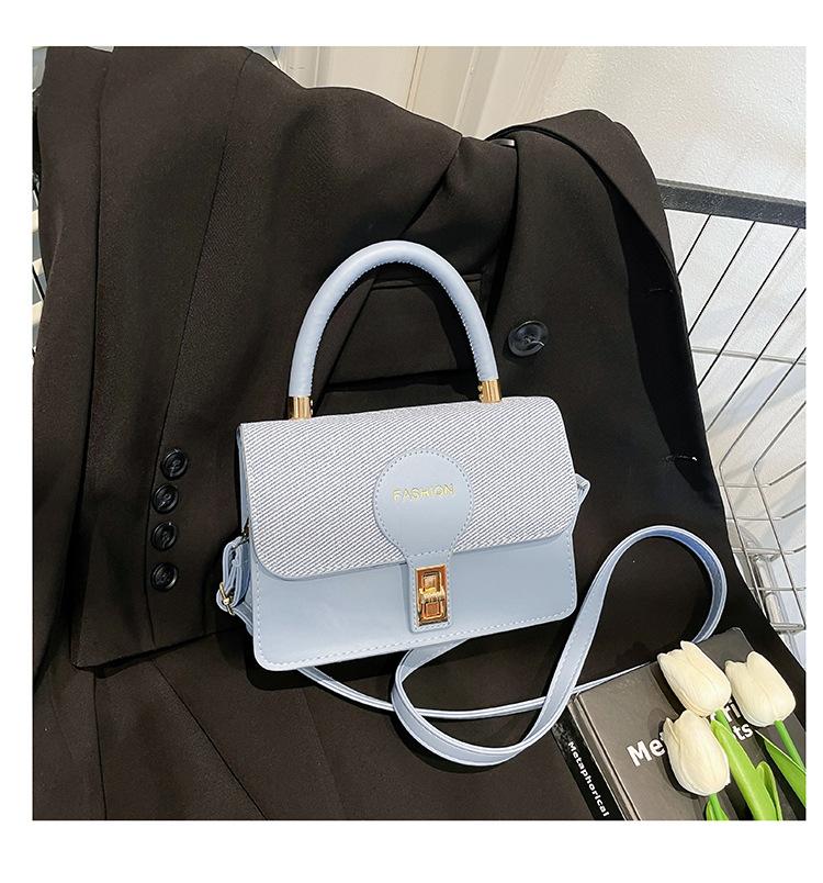 

Casual simple and fresh design splicing 2025 new texture simple and fashionable summer shoulder portable small square bag women синий