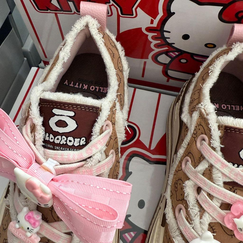 Sanrio Hello Kitty Collaboration Women's Canvas Shoes