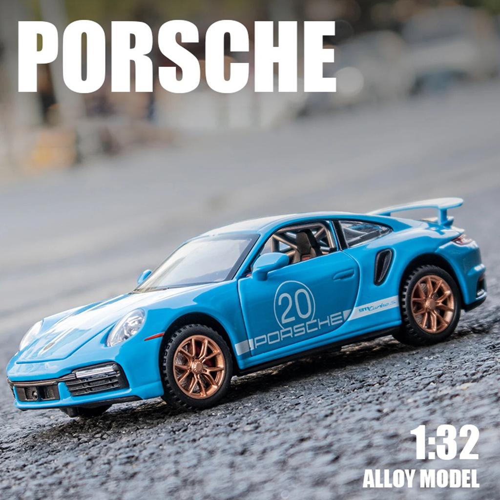 1/32 Scale Porsche 911 Turbo S Diecast Metal Model Toy Sports Car with Sound And Light For Kids Adults
