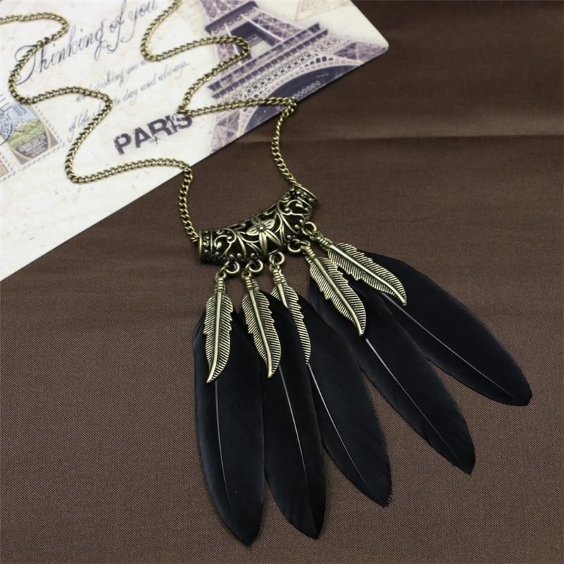 1PC Sweater Retro Leaf Necklace Long Sweater Chain European and American Feather Female Necklace чёрный