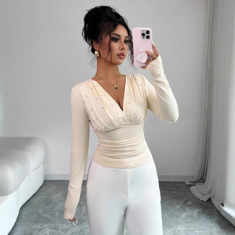 Women's V-Neck Pearl Embellished Ruched Long Sleeve Top
