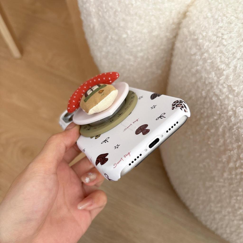 Magnetic Mushroom House iPhone Case for 17/17PM, 15/16PRO, 16PROMAX