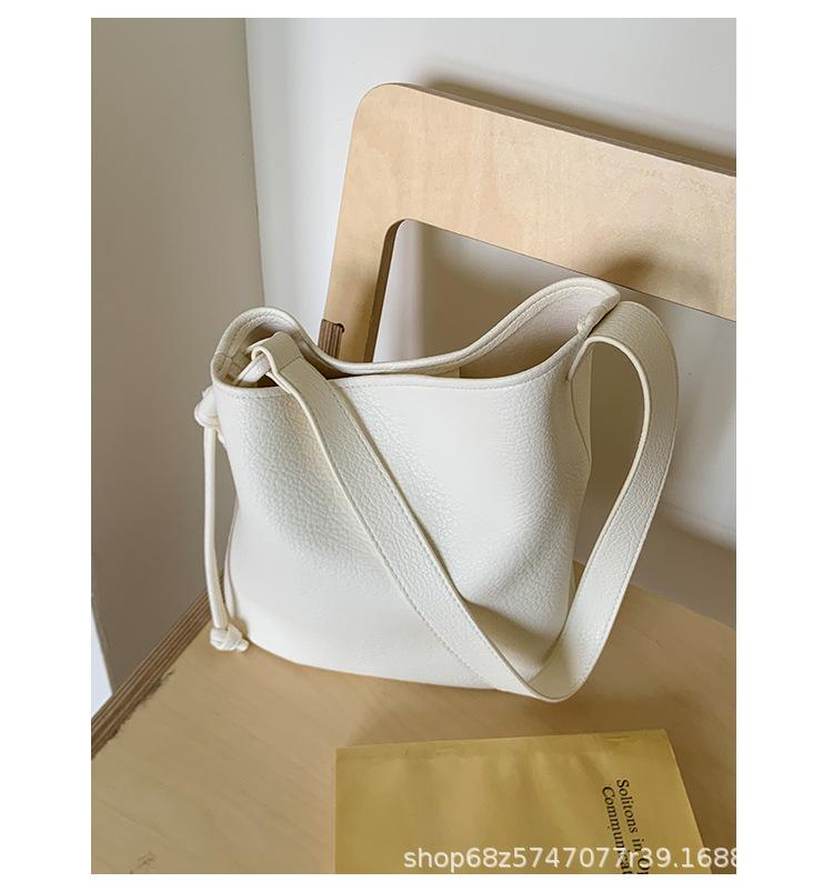 Fashionable Explosive Large-capacity Bucket Bag Tote Bag Women's 2025 New Korean Ins Niche Versatile Crossbody Bag Trend