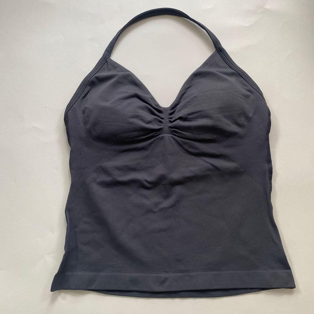DFYNE Sports Vest & Halter Bra 3/4 Shorts Set