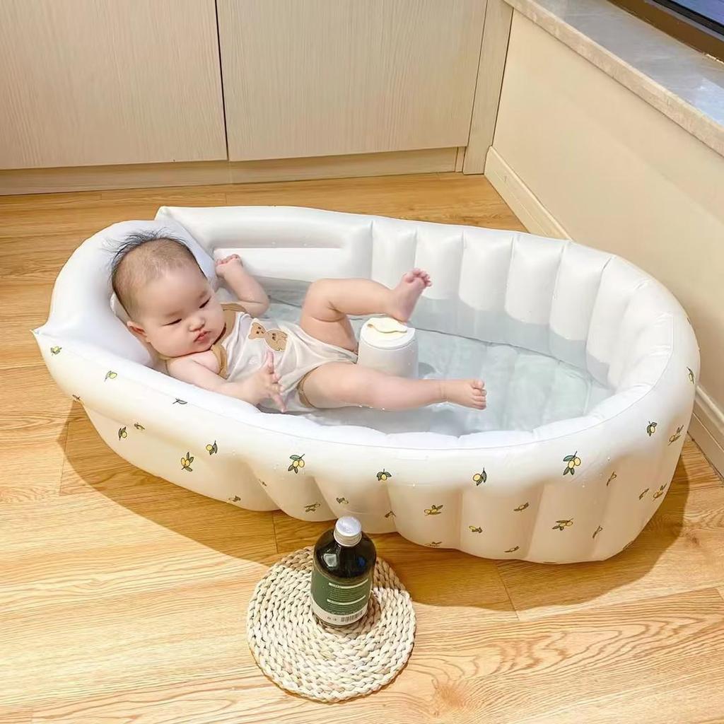 Cartoon Bear Inflatable Baby Bath Tub: Portable Infant Bathtub for Bathing and Playtime