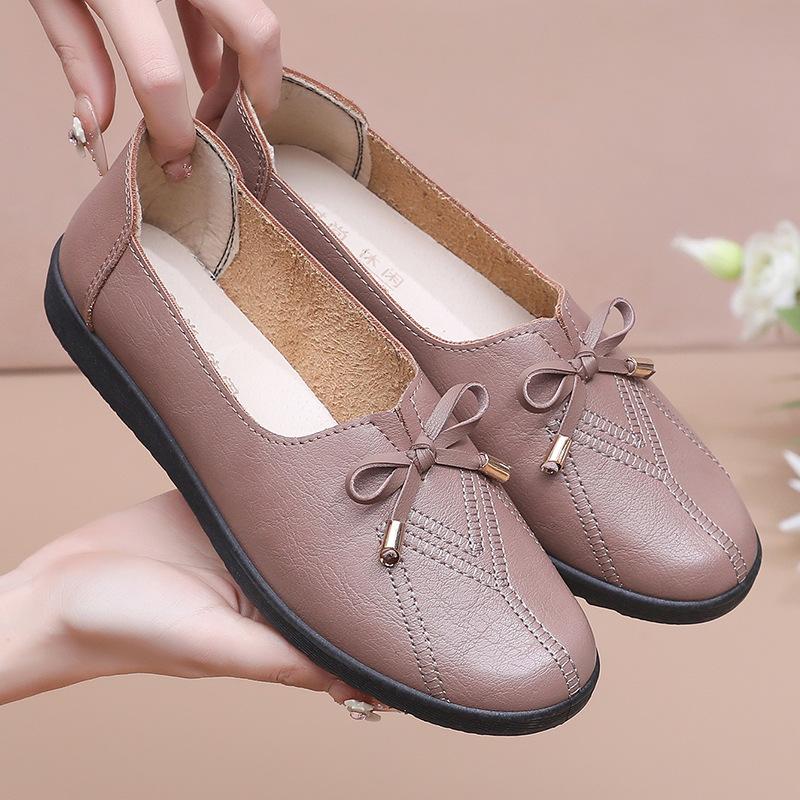 

Весенняя обувь туфли на плоской подошве мягкая подошва удобная нескользящая средние кожаные туфли в обуви для пожилых женщин весенне-осенние модели 41 хаки