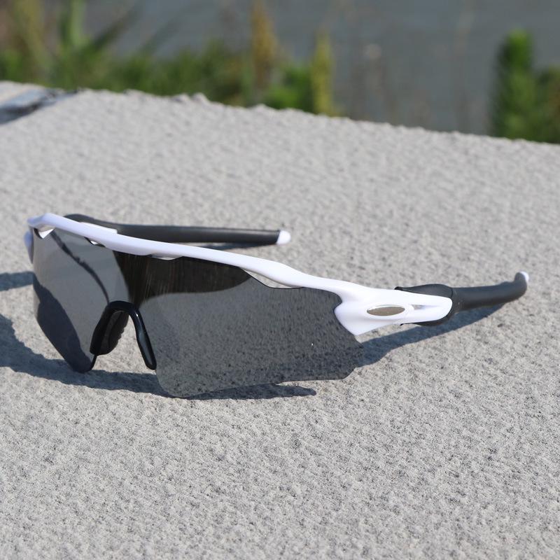 Cross-Border E-commerce TR90 Colorful Cycling Sunglasses for Outdoor Sports, Prescription-Compatible.