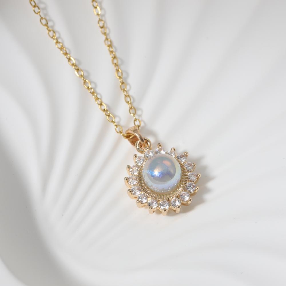 Fashion Imitation Pearl Flowers Pendant Necklaces for Women Zirconia Necklace Wedding Party Jewelry Accessories