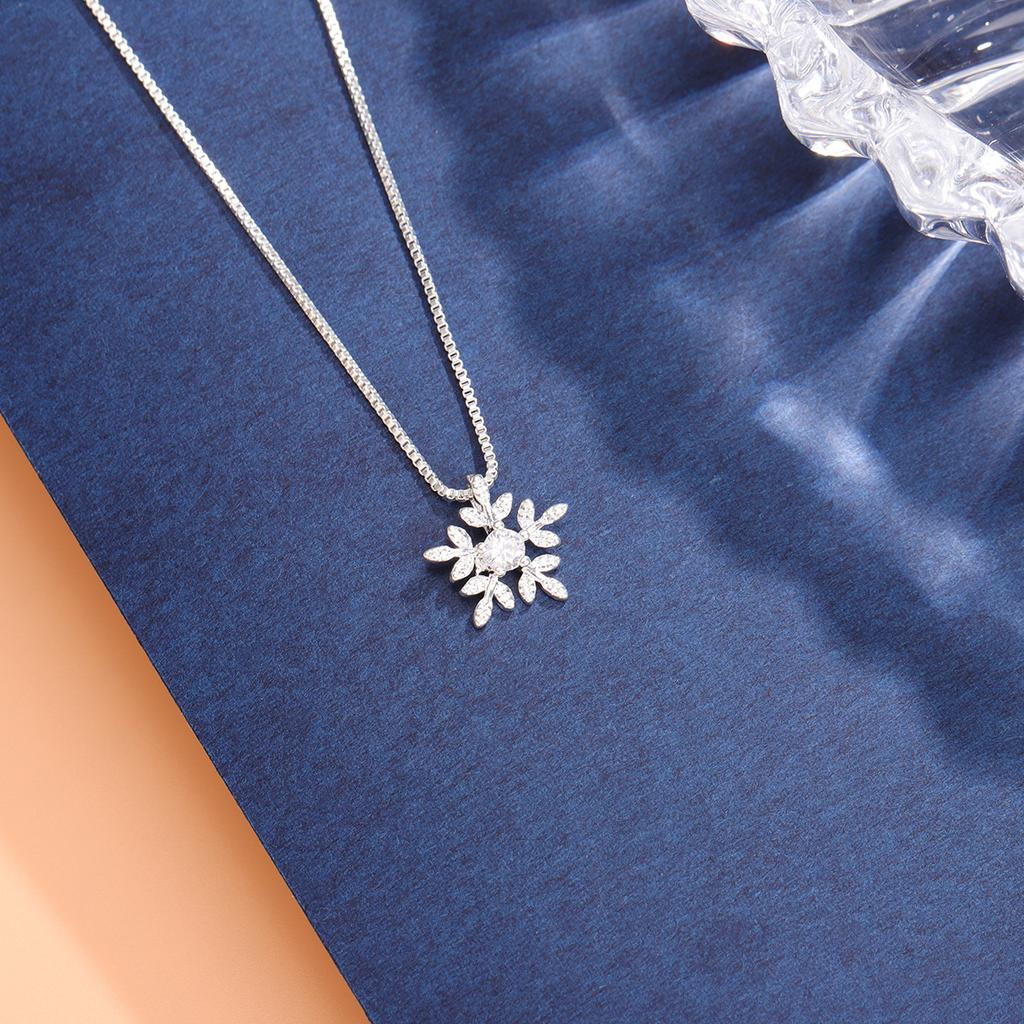 925 Silver Snowflake Crystal Flower Pendant Necklace for Girls