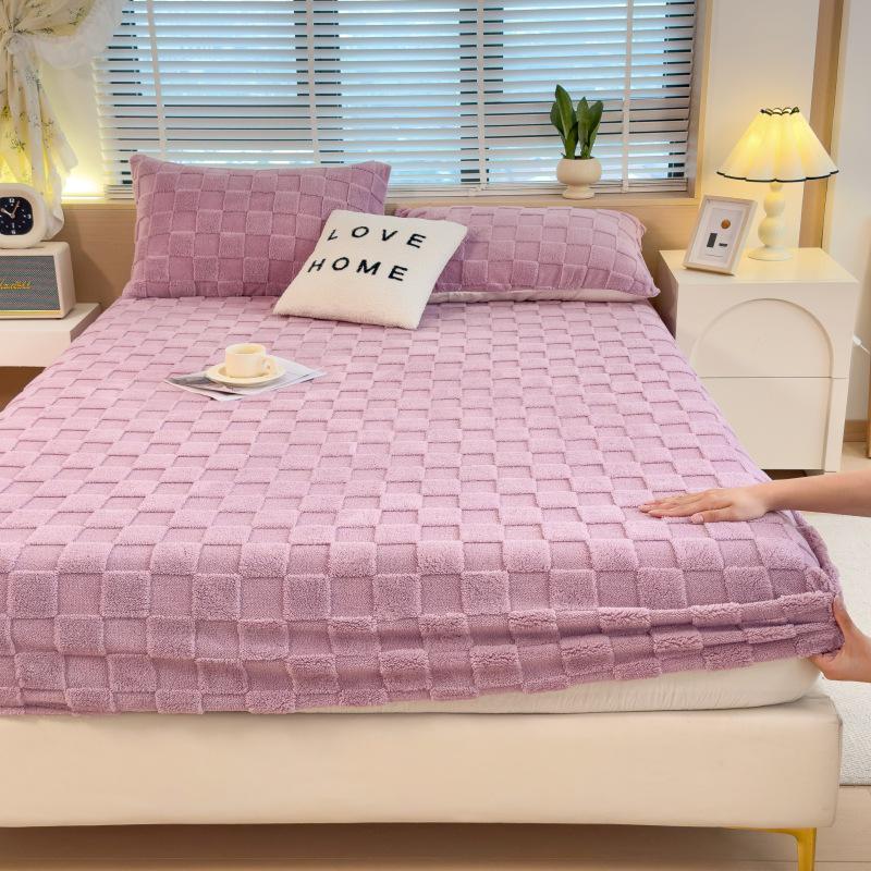 Thickened Winter Bed Cover: Non-slip Milk Velvet & Coral Flannel