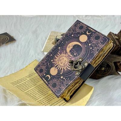 Sun and Moon Blank Spell Book of shadows handmade Grimoire Journal Junk Journal Čarodějnická kůže deníku Dárky pro muže a ženy