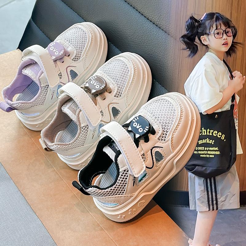 Kids Sports Sandals Hollowed-out Breathable Girls Running Shoes Soft Sole 2025 Summer New Students Casual Shoes Cute Hook&loop