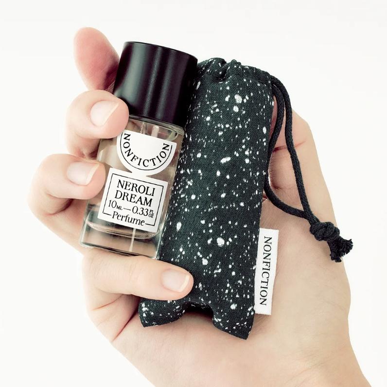 NONFICTION Offizielles Eau de Parfum Mini (10ml) + Samttaschen-Set - [K-BEAUTY] Nischenparfüm Reiseformat Geschenk