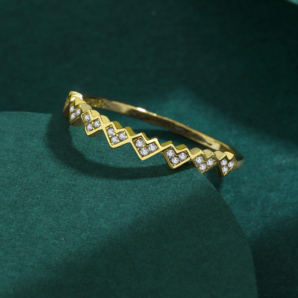 Fashion Charm Gold Color Genuine 925 Sterling Silver Finger Ring For Women Simple Design Fine Hypoallergenic Clear Zircon Jewelry