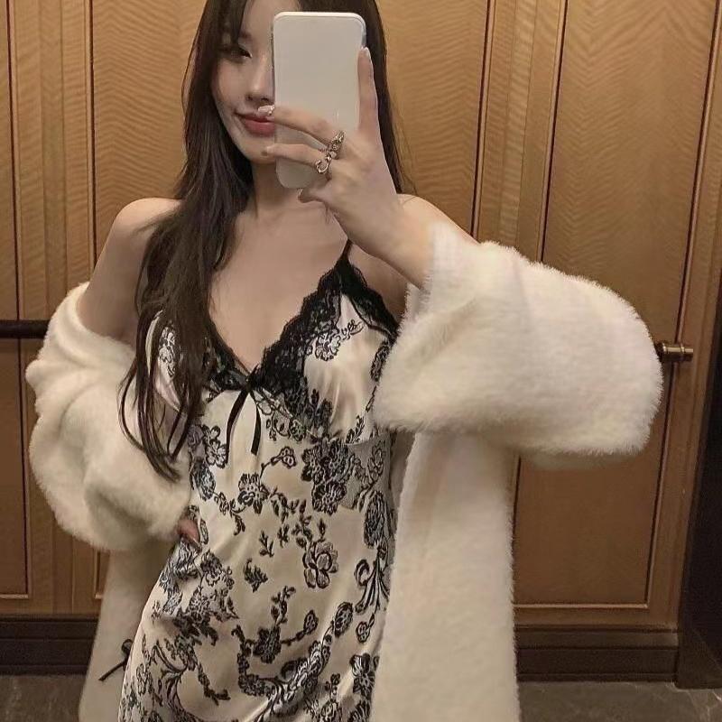 Dámské sexy krajkové noční košilky s výstřihem do V, na ramínka, dámské noční prádlo bez rukávů, noční košile na spaní pro dámy