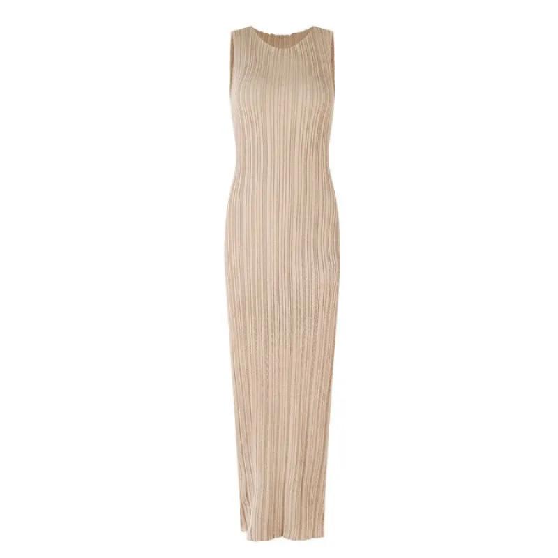 

Haze Hezhi Spring Return Vertical Stripe Knit Sleeveless Slim Fit Vest Dress One Size хаки