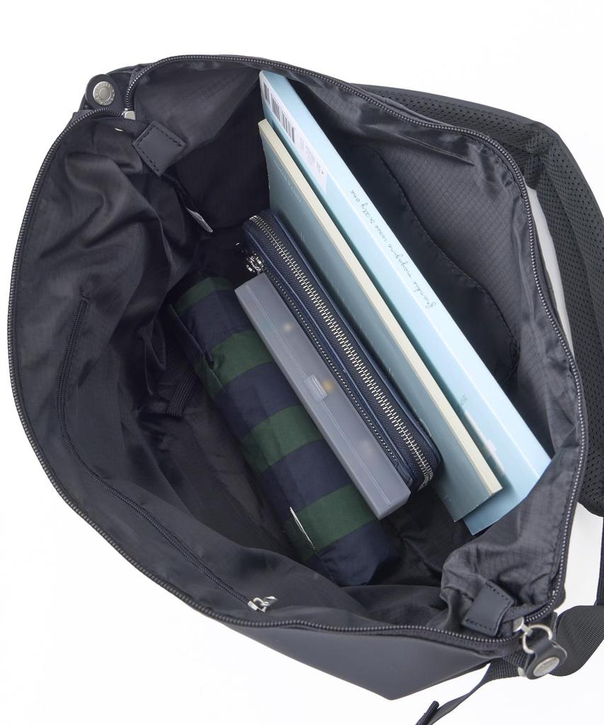 SEEK Schultertasche A4 Wasserabweisend