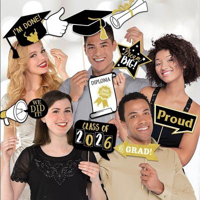 25 ks Černé Zlaté Foto Rekvizity na Promoci Gratulace Vousy Brýle Topper na Maturitní Dort Třída 2026 Bakalářská Čepice