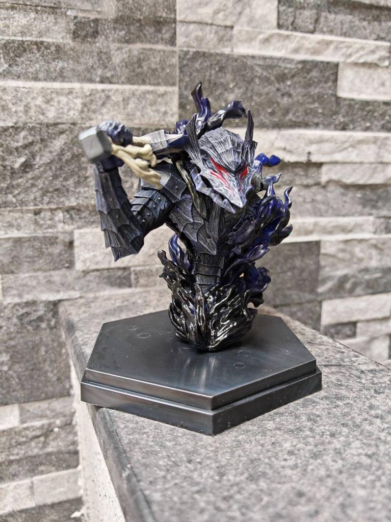 Berserker-Rüstung, Büste, Guts-Figur, Statue, Nachtlicht, Kunstharz, Kunsthandwerk, schwarzer Schwertkämpfer, Beastization, Krieger, Griffith, Actionfigur, Modell