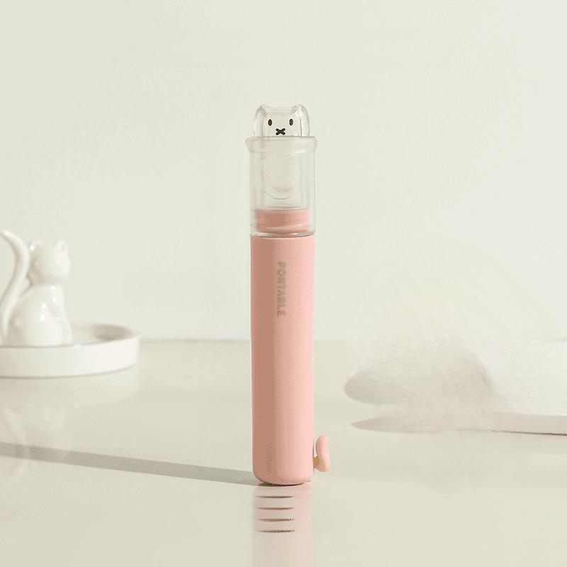 

Travel Toothbrush Set Foldable Toothpaste Soft Bristles Portable Lightweight for Adults Business Trip Hotel Essentials розовый