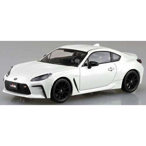 Aoshima Bunka Kyozai 1/32 Scale The Snap Kit Series No. 21-B Toyota GR86 Crystal White Pearl Pre-Colored Plastic Model Kit