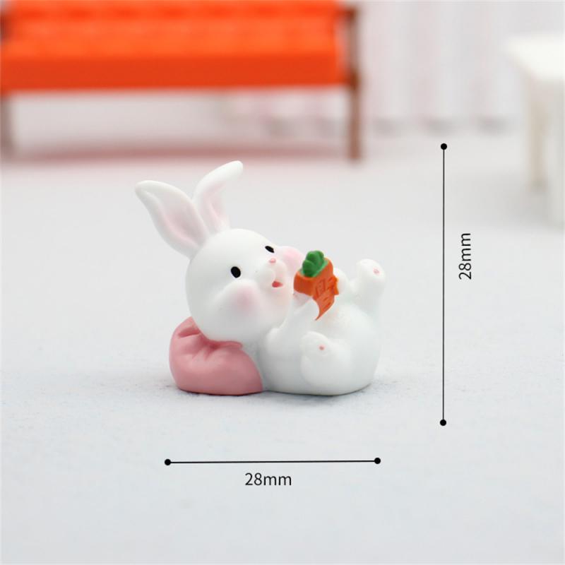 Home Bunny Ornaments Durable Placed Smoothly Hand-painted Resin Pendant Resin Crafts Multi-scene Use Portable Car Ornaments