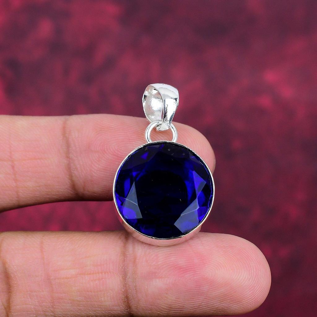 Modrý safírový přívěsek, ručně vyrobený přívěsek z drahokamů, 925 masivní přívěsek ze sterlingového stříbra starožitné šperky, jako dárek k zásnubám