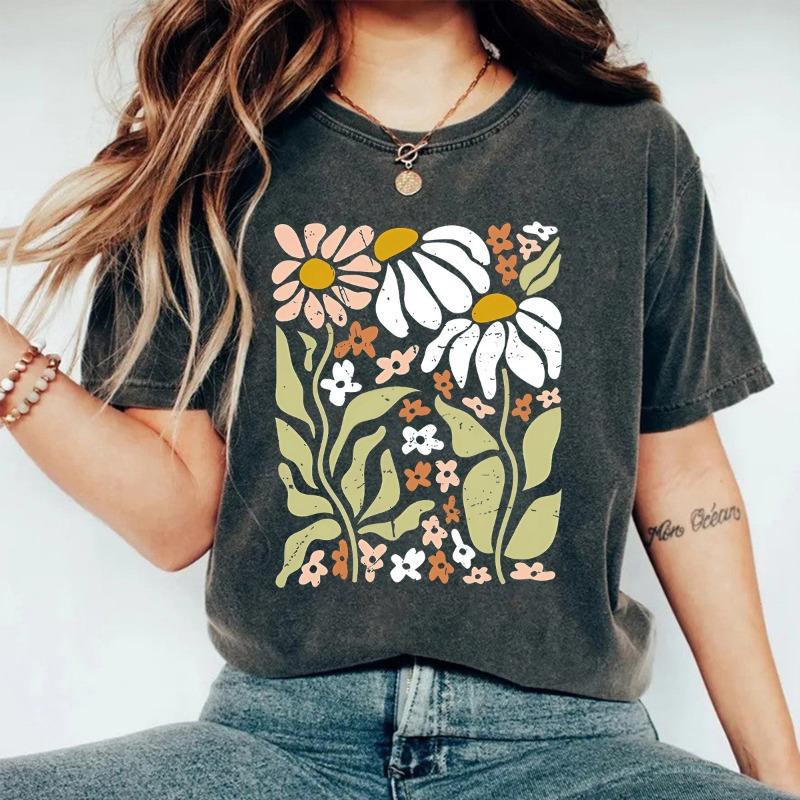Women's Washed and Aged Floral Round Neck Loose Short Sleeve Casual Top