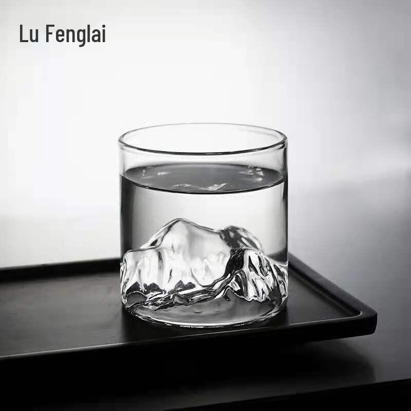 Lu Fenglai Mountain Peak Design Glass Whiskey Cups (Set of 4)