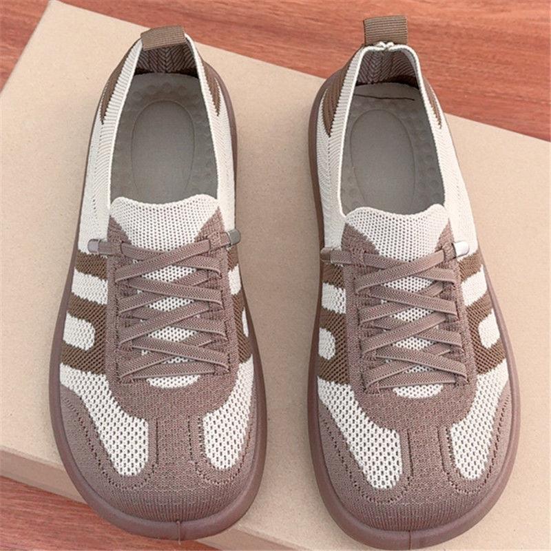 2025 New Style Shoes Casual Men Shoes Soft Sole Breathable Fashionable Light Slipper Women Shoes Single-layer Shoes