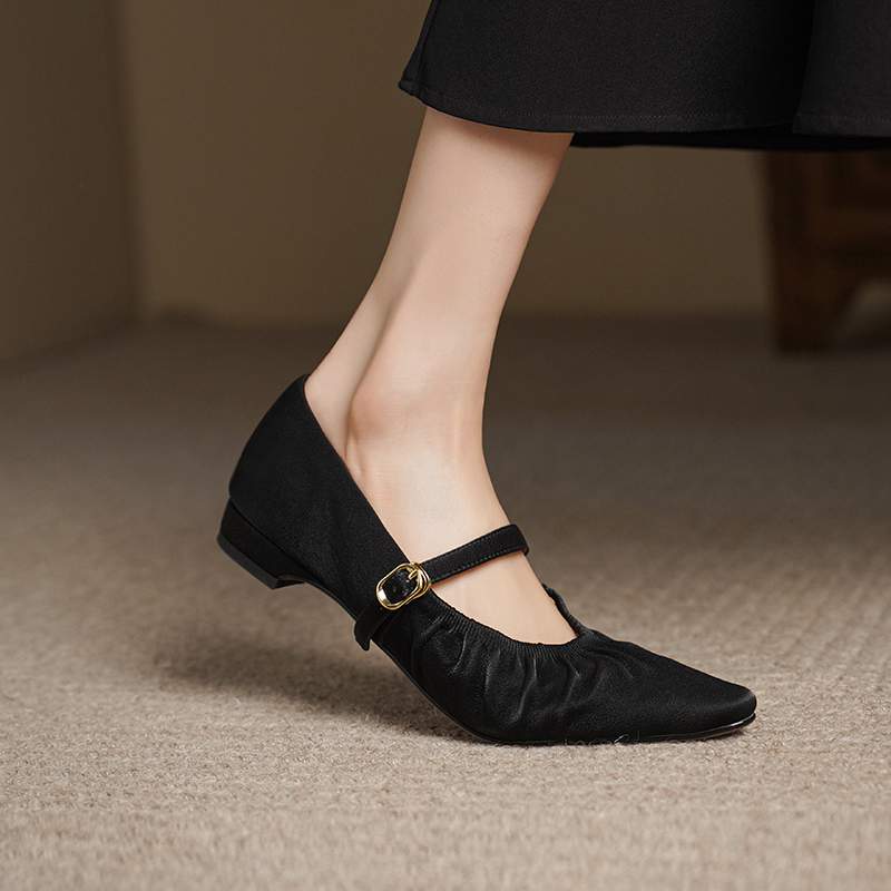 Krazing Pot Sheep Skin Summer Spring Autumn Low Heels Women Square Toe Mary Janes Shallow Pleated Decoration Pumps