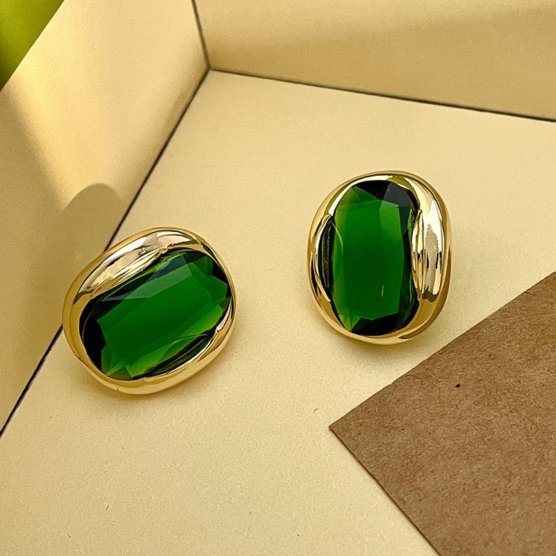 Classic Middle Women Girls Enamel Flower Earrings Ear Clip Vintage Elegant Lady High-end Party Banquet Accessories Jewelry