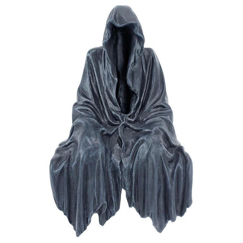Captivating Black Cloak Mystery Master Statue Elegant Resin Garden Decoration