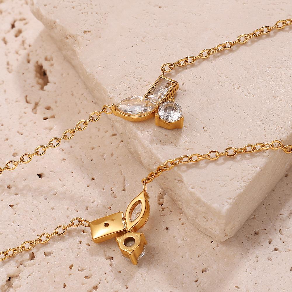 Hot-selling stainless steel necklace plated with 18K gold versatile inlaid zircon necklace jewelry for women