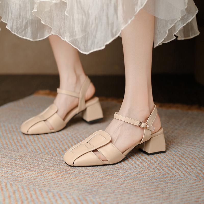 Novas sandálias de verão baotou com abertura no calcanhar sandálias casuais femininas de salto alto cor sólida sola de tendão de boi sapatos de tamanho grande fivela sapatos femininos