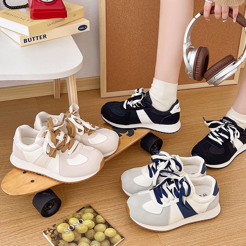 Lightweight soft-soled sports shoes for women's 2025 autumn new thick-soled heightening round head casual versatile German training shoes