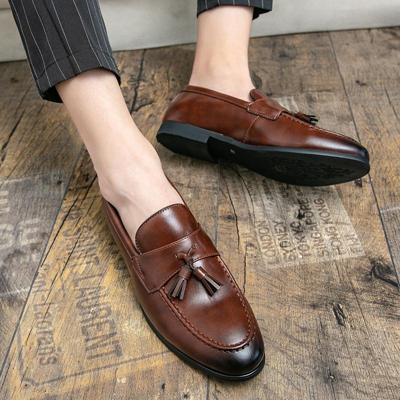 Fashion New Arrival Casual Shoes Business Men Slip-on Shoes All-Match Loafers Handmade Driving Flats Fashion Mens Outdoor Leather Shoes